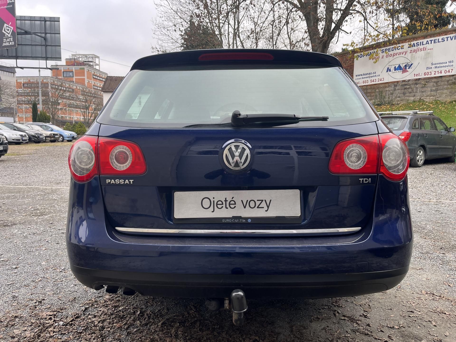 Volkswagen Passat, 1,9 TDi 77 Kw TAŽNÉ - fotka 6