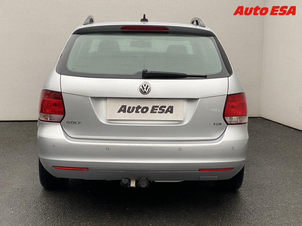 Volkswagen Golf, 1.6 TDi,Trendline,navi - fotka 5