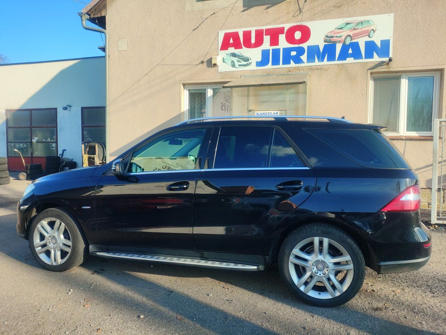 Mercedes-Benz Třídy M, 3,0 CDi 4Matic - fotka 5
