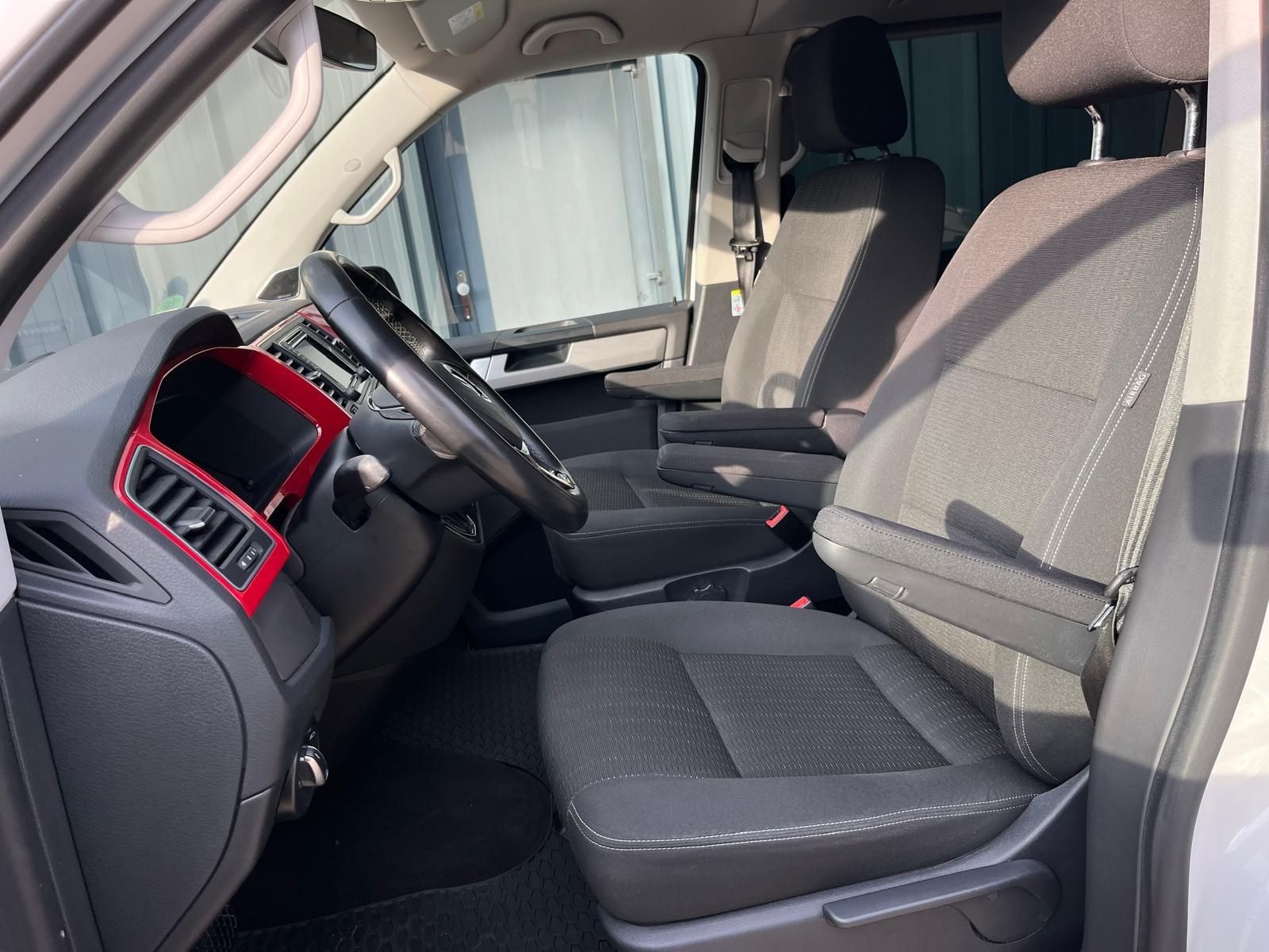 Volkswagen Multivan, BULLI 110kW DSG 1.majitel - fotka 6