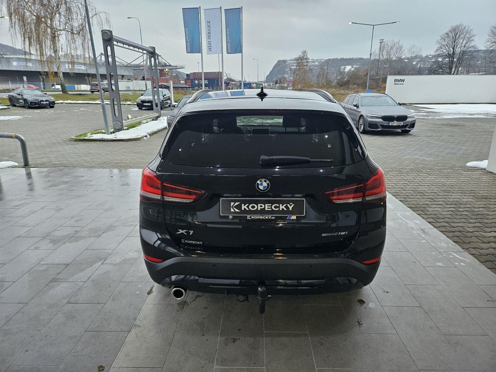 BMW X1, sDrive18i - fotka 5