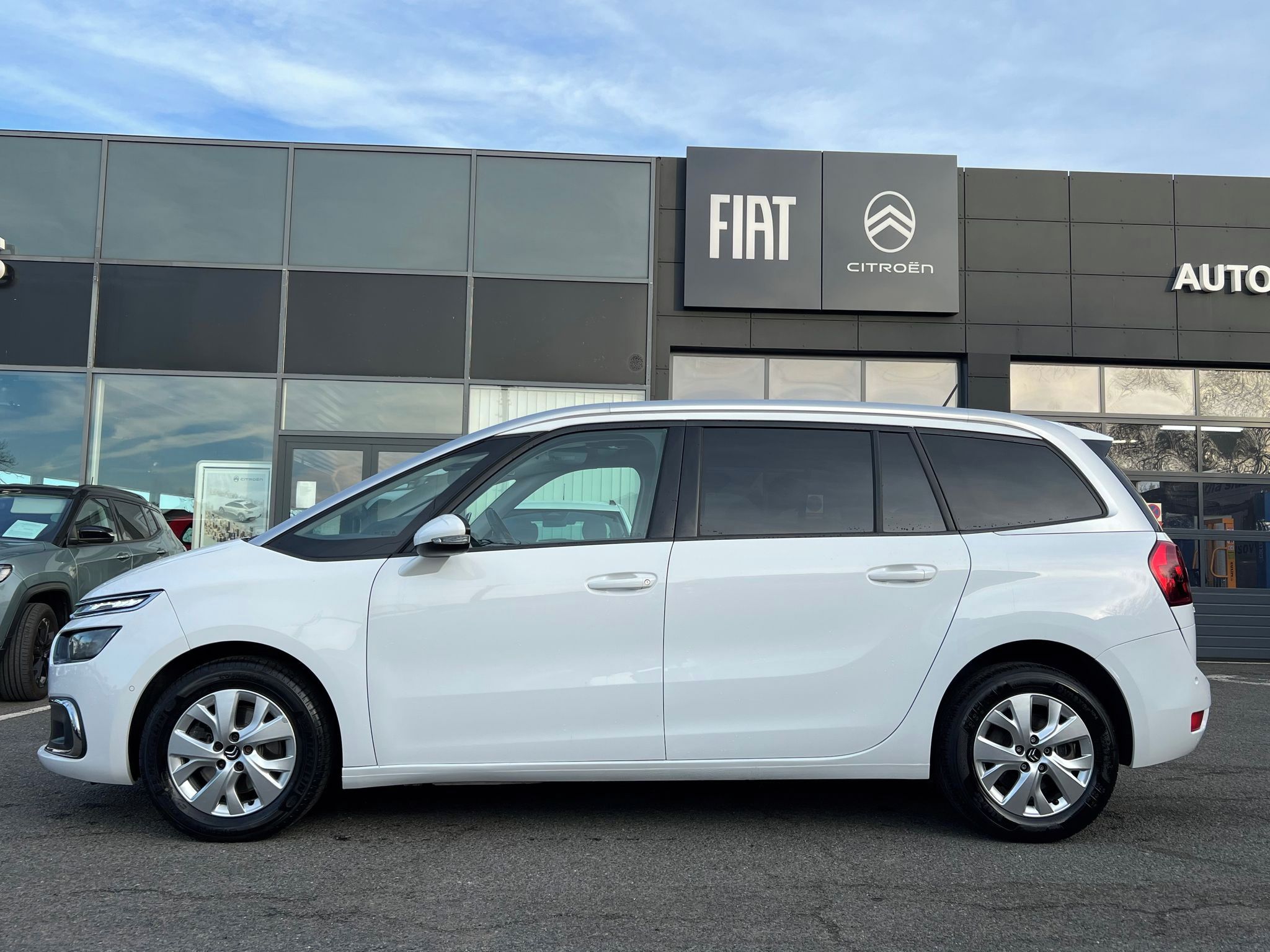 Citroën Grand C4 Picasso, 1,6 165k ZÁRUKA SERVIS KAMERA - fotka 4