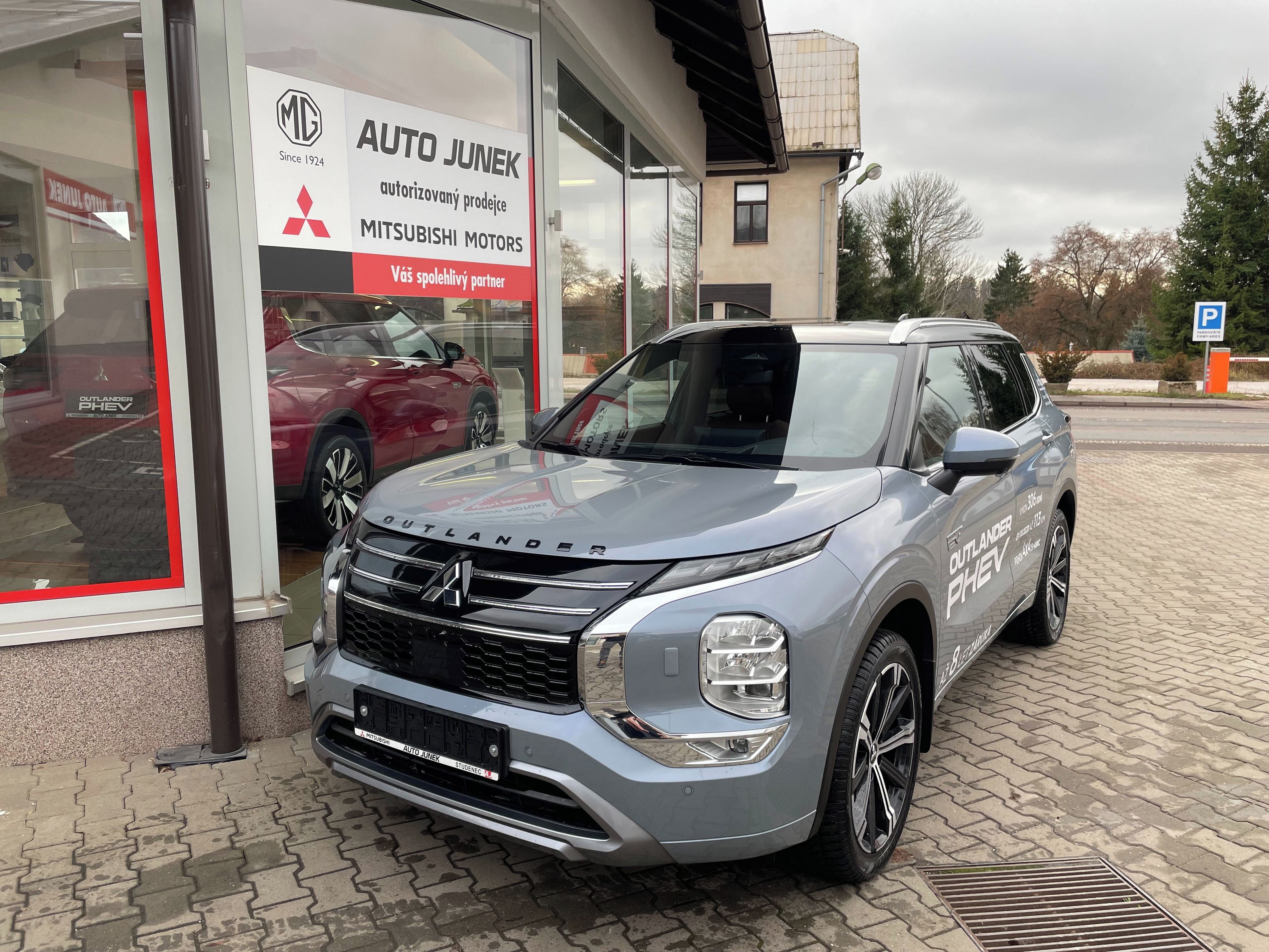 Mitsubishi Outlander, 2.4 PHEV INSTYLE+