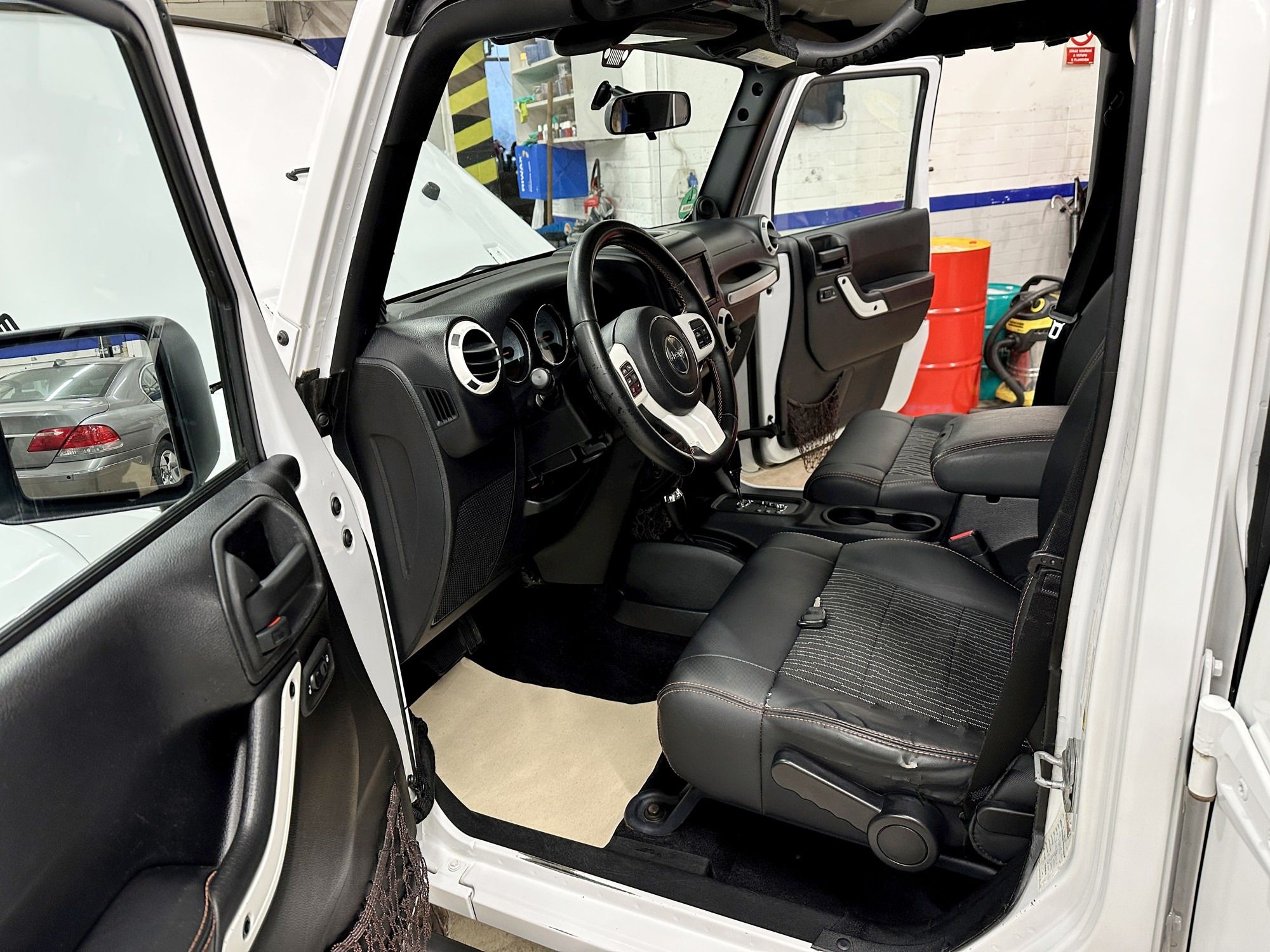 Jeep Wrangler, ARCTIC EDICE 2,8 CRD - fotka 5
