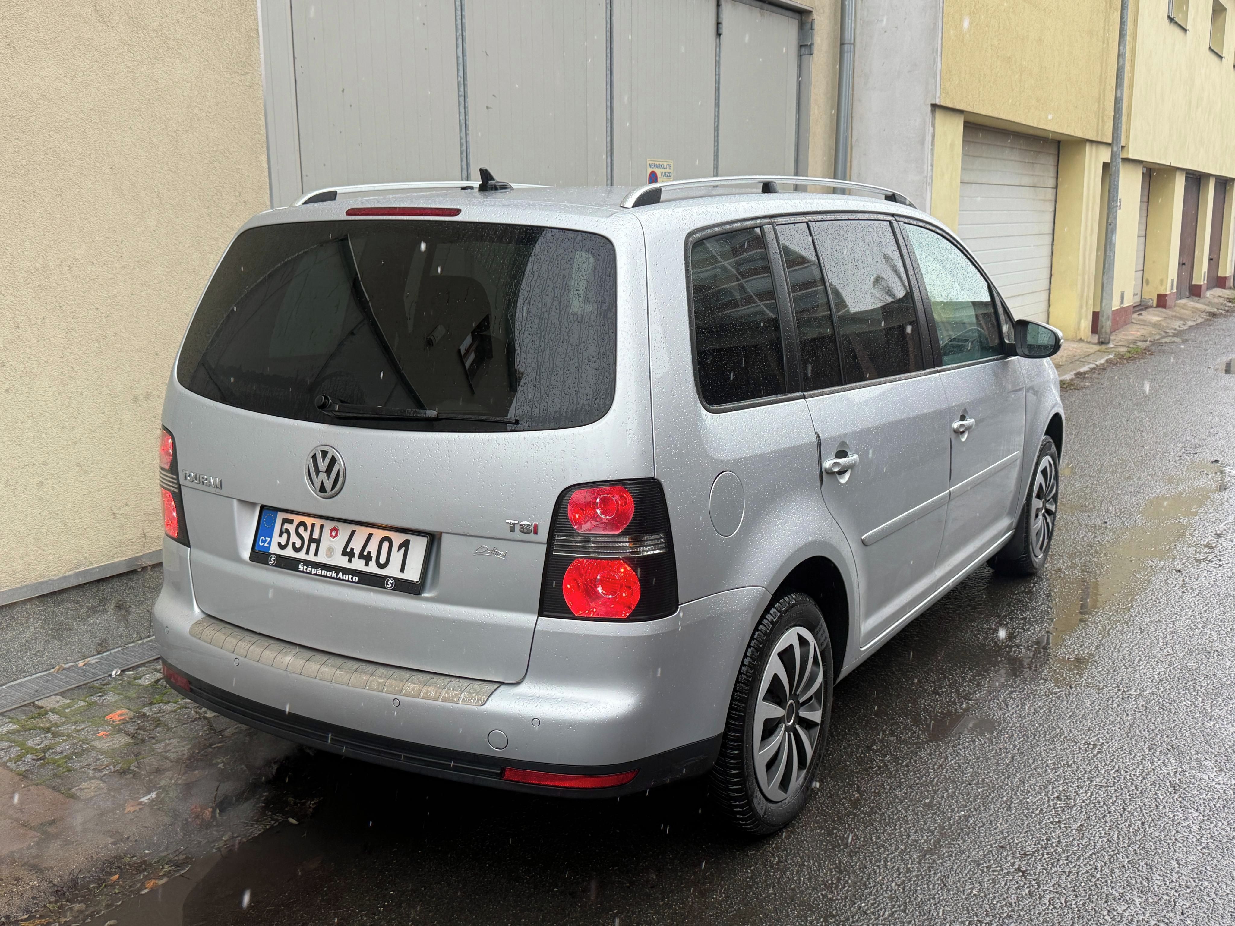 Volkswagen Touran, 1.4TSI, 103kw - fotka 6