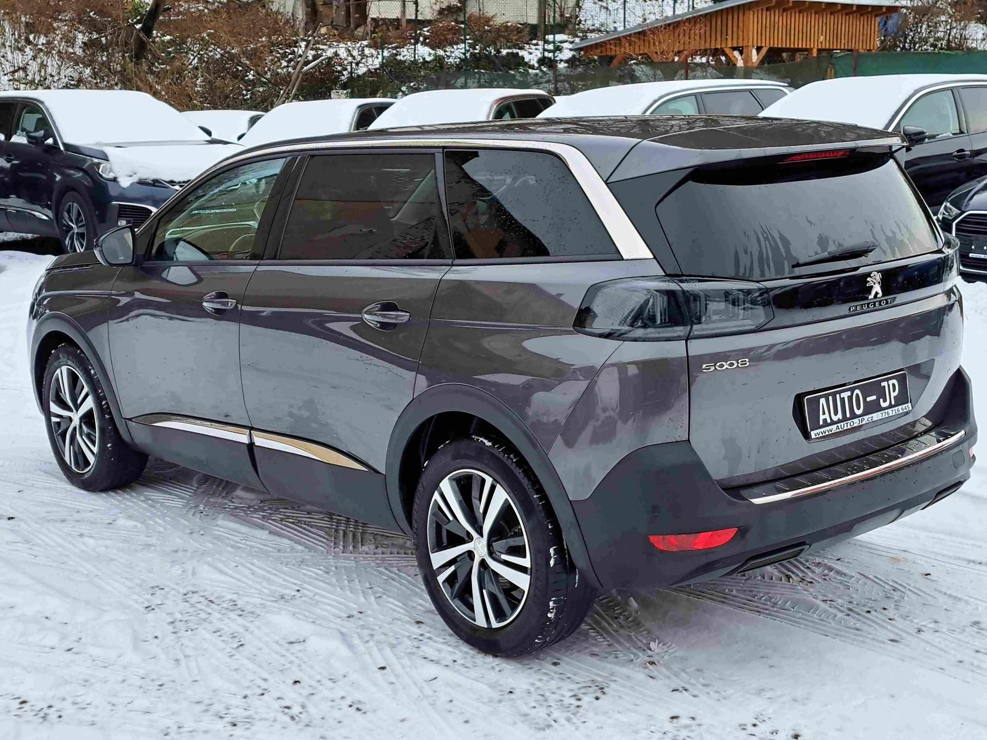 Peugeot 5008, 1,2 PT ALLURE LED ALU PDC NAVI - fotka 6