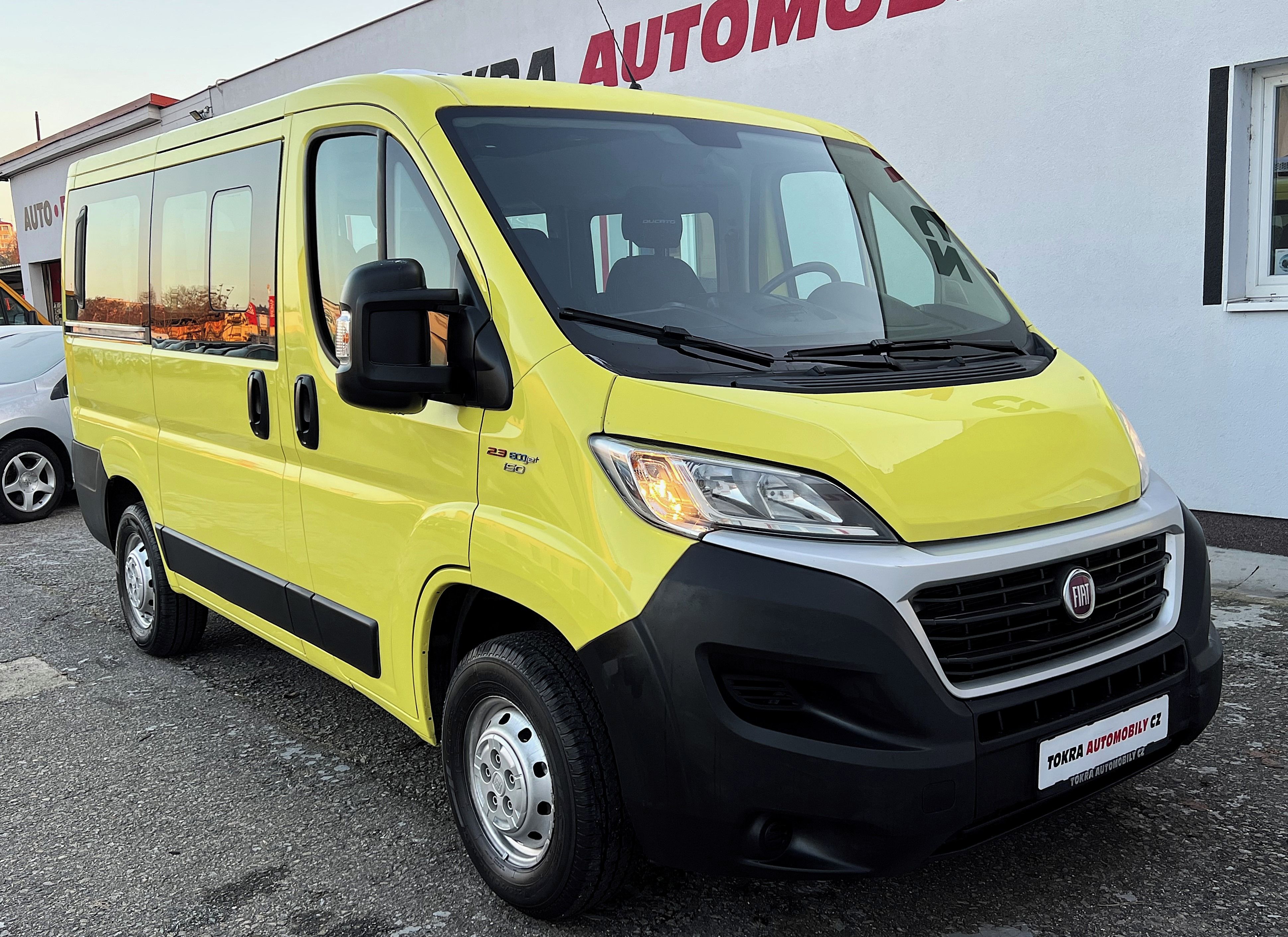 Fiat Ducato, 2.3 EcoJet Nez.Klima 9míst M1 - fotka 2