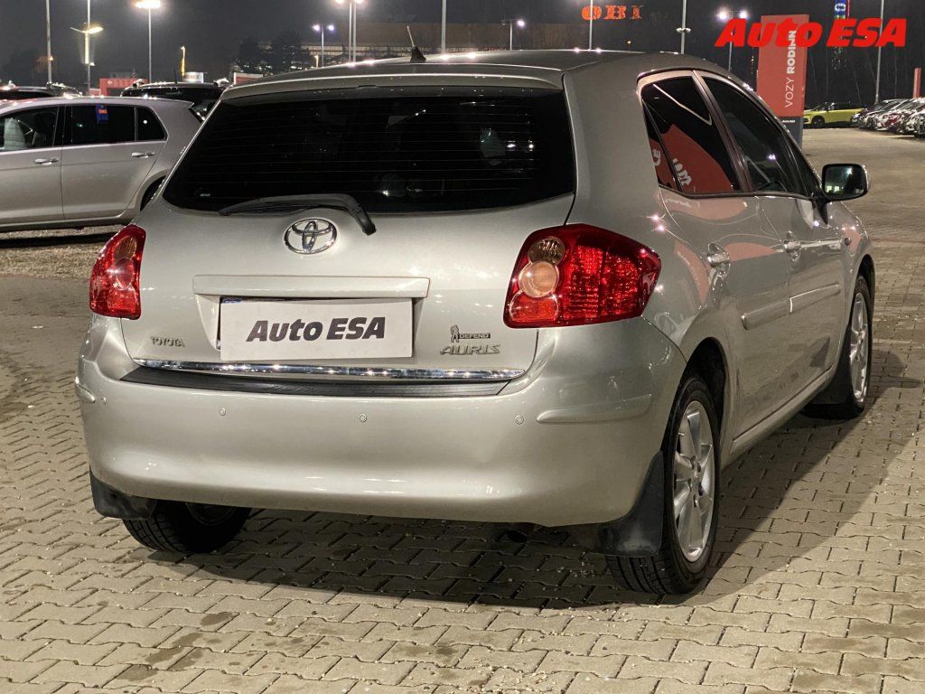 Toyota Auris, 1.6 i,ČR - fotka 4