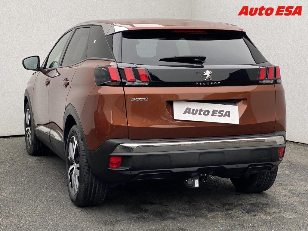 Peugeot 3008, 1.2PT,Allure,AT,navi - fotka 6