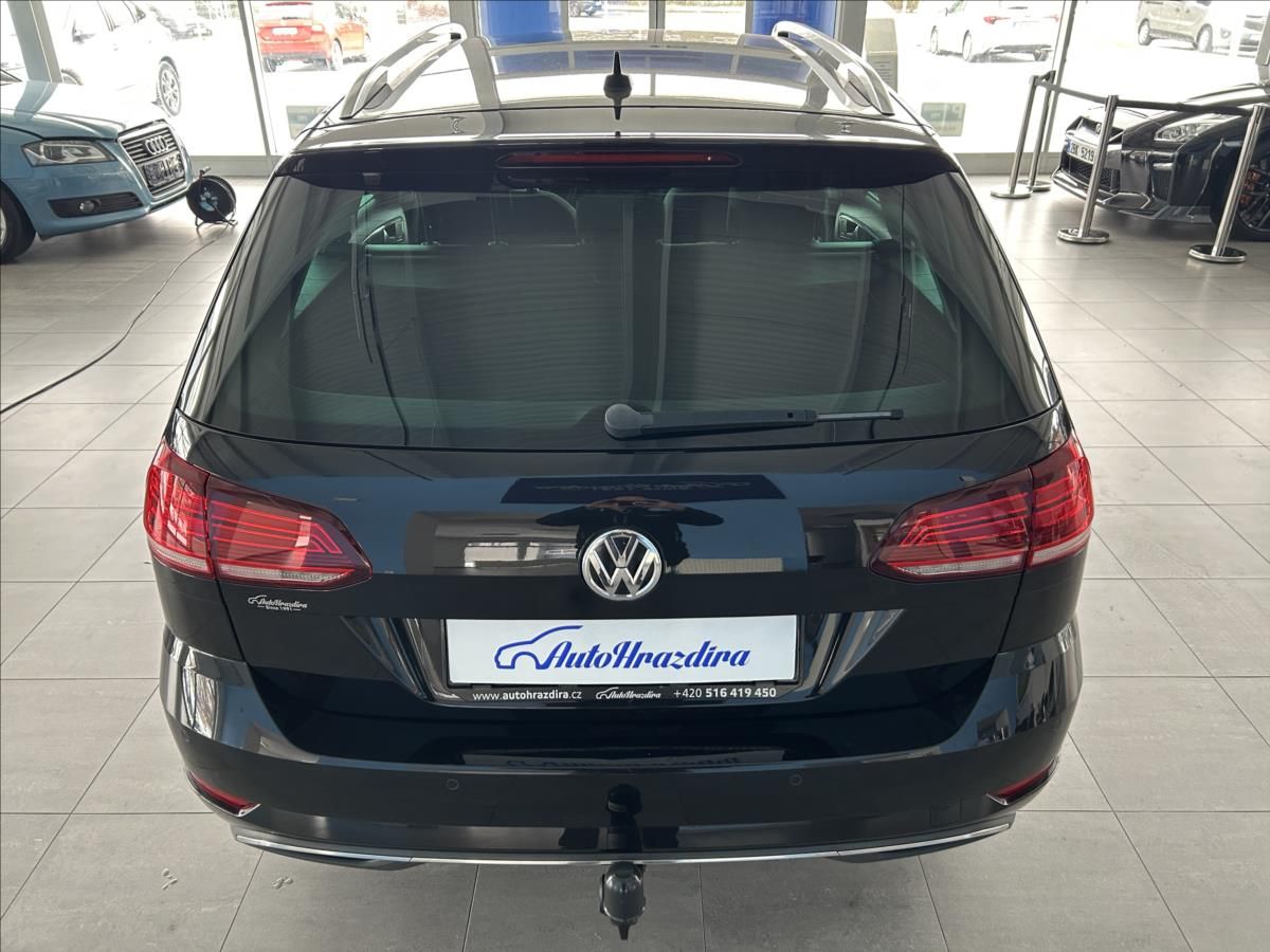 Volkswagen Golf, 1,6   TDI 85kW,JOIN,TAŽNÉ,SERV - fotka 5
