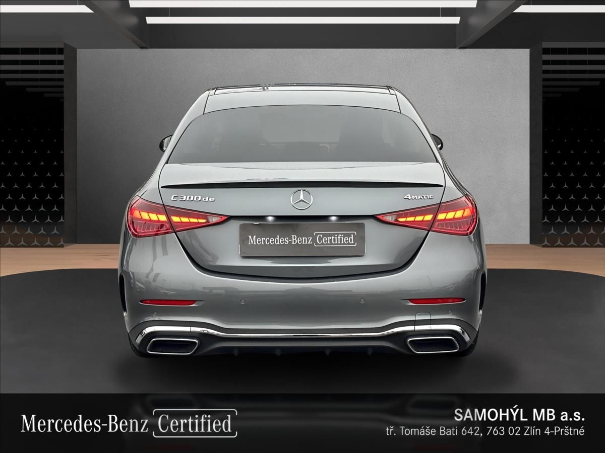 Mercedes-Benz Třídy C, 2,0 C 300de 4MATIC AMG linie - fotka 4