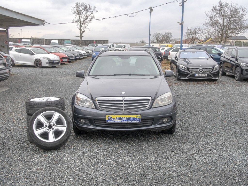 Mercedes-Benz Třídy C, 200CDI man – 2x ALU kola - fotka 2