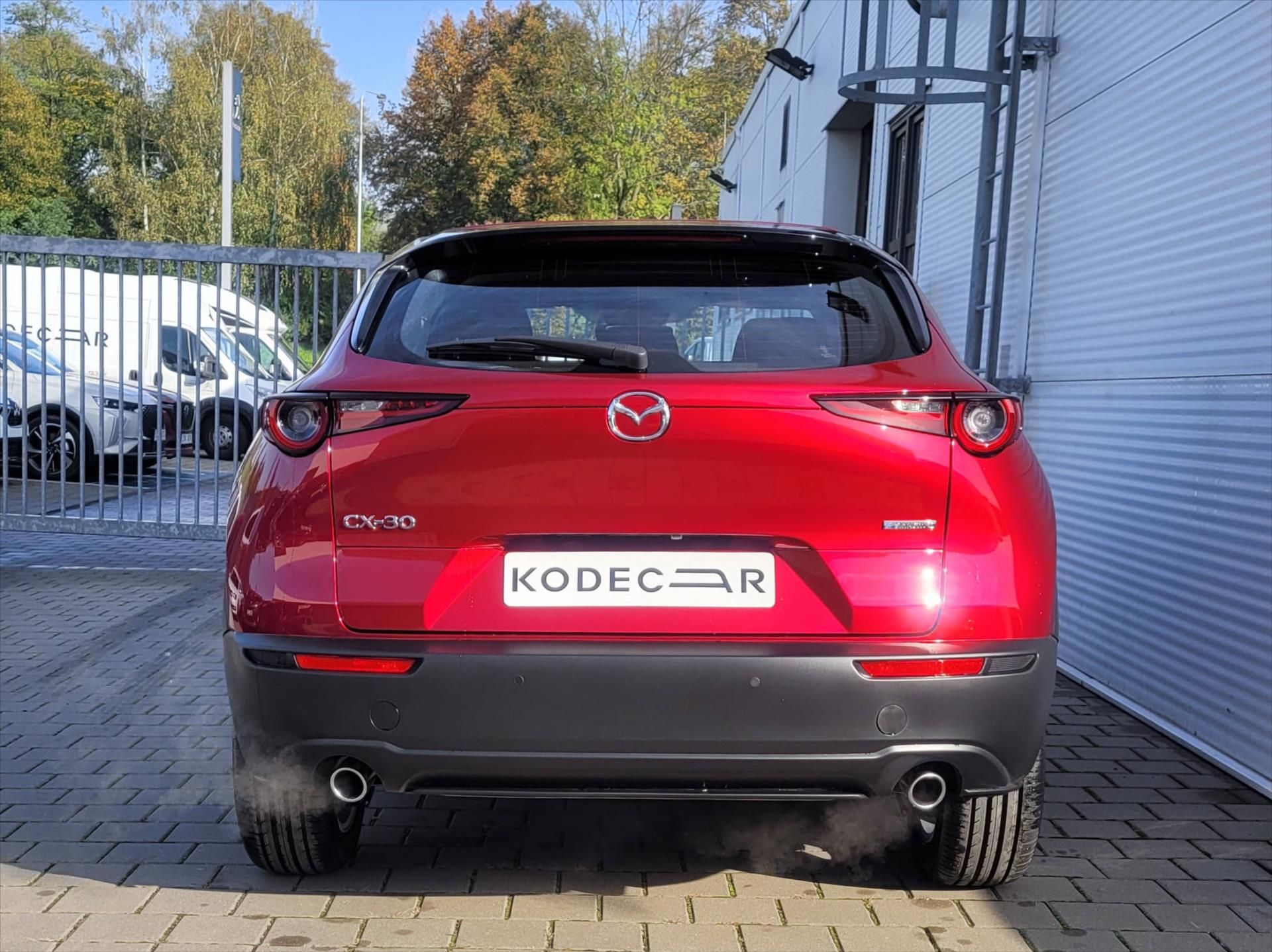 Mazda CX-30, 2,5 e-Skyactiv G140k 6MAN 4x2 - fotka 5