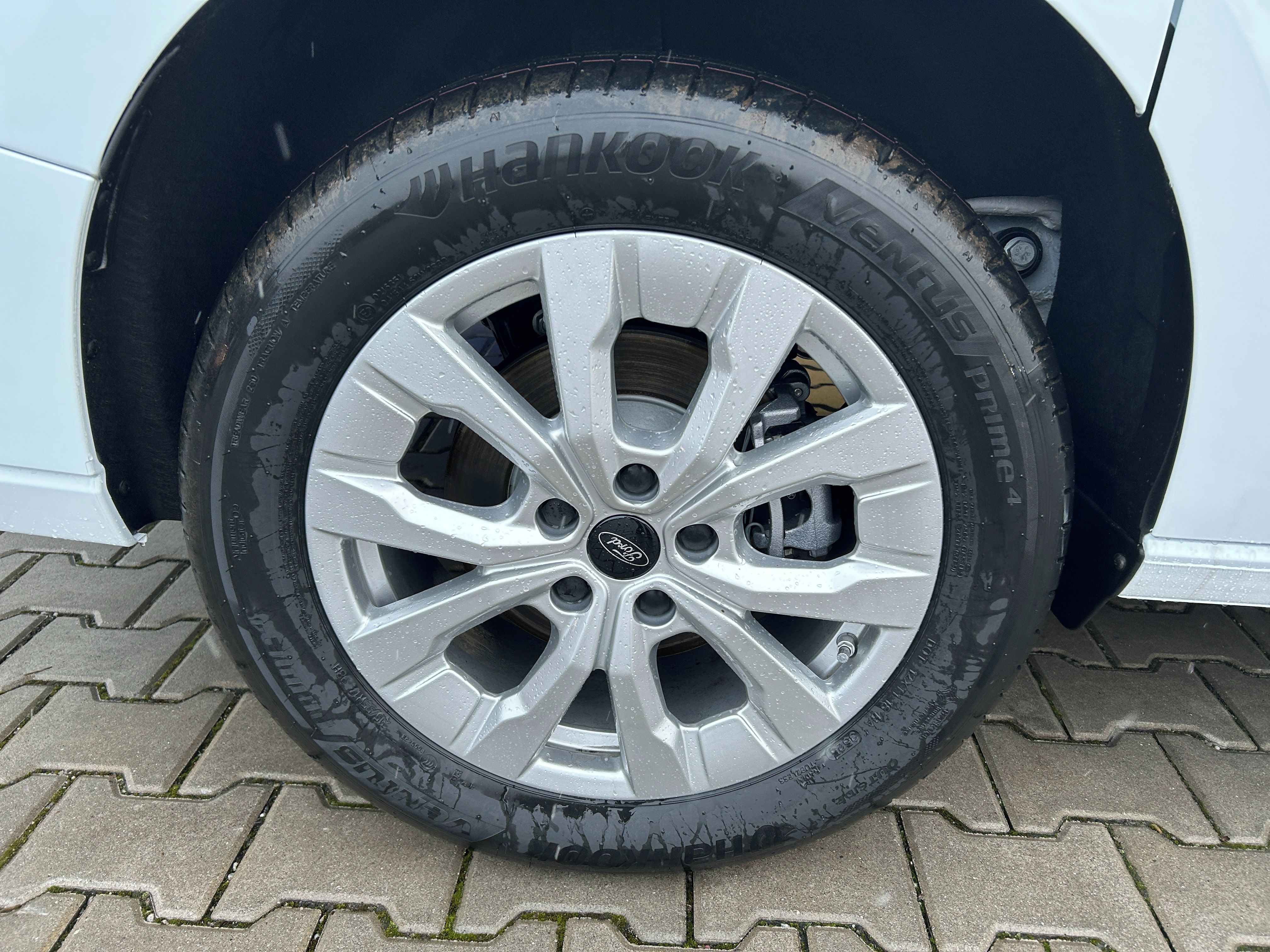 Ford Tourneo Connect, 1.5 Ecoboost 85kW AT Titanium - fotka 4