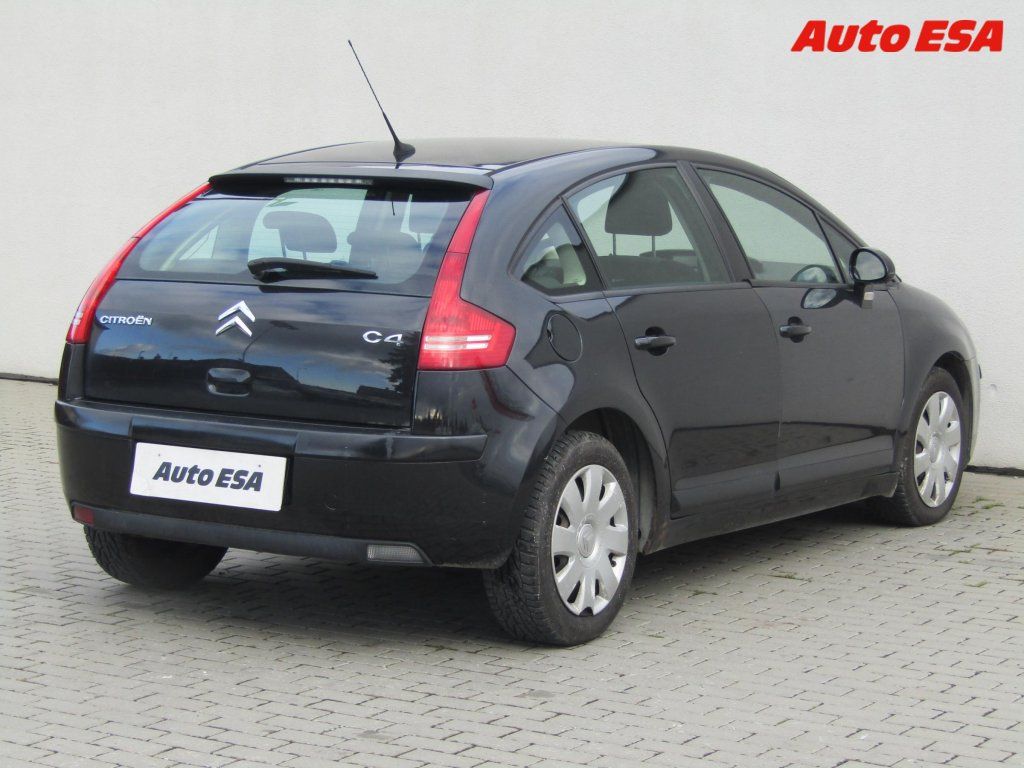 Citroën C4, 1.6 HDi,autoAC - fotka 4