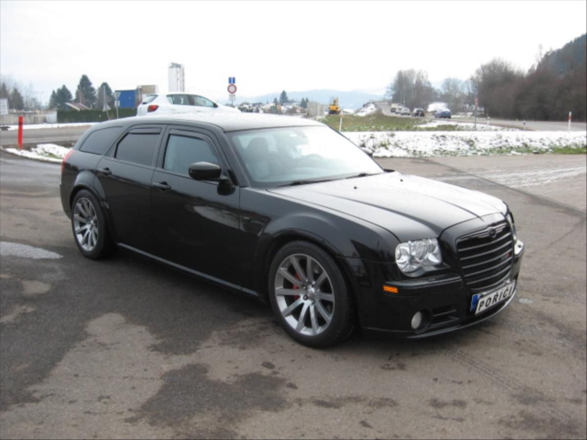 Chrysler 300C, 6,1 HEMI SRT- 8 - fotka 4
