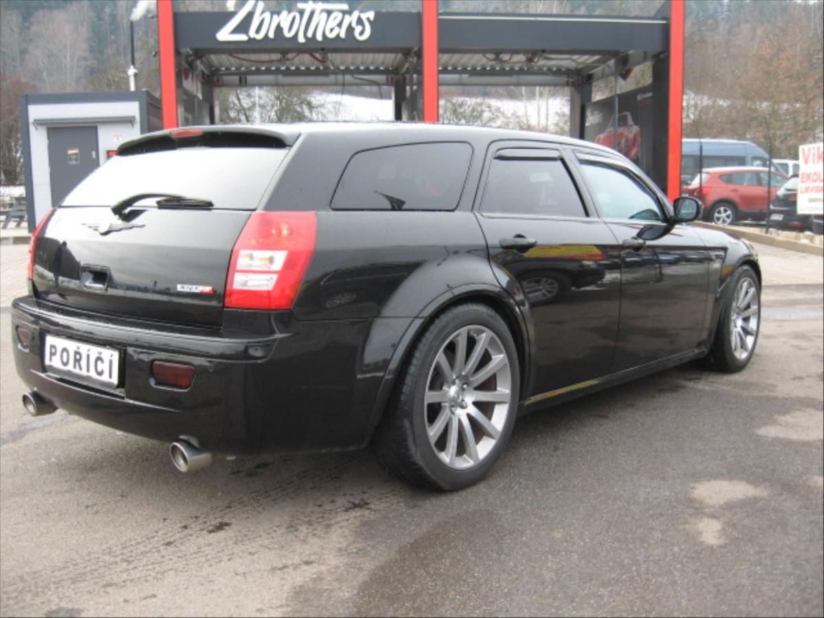 Chrysler 300C, 6,1 HEMI SRT- 8 - fotka 6