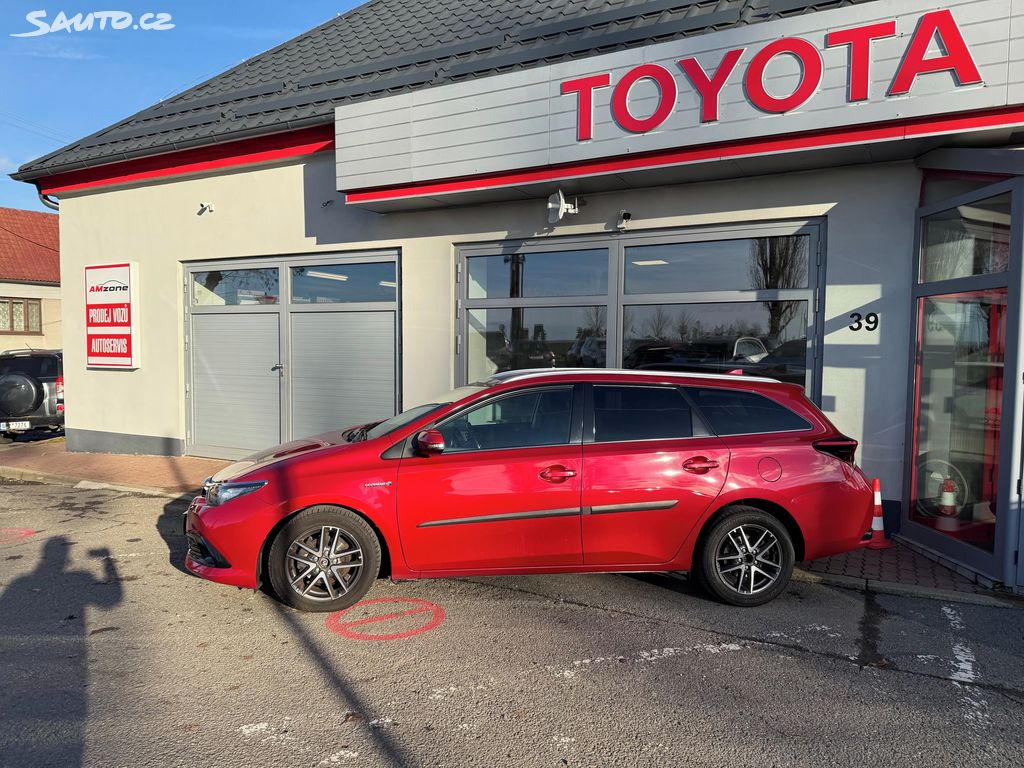 Toyota Auris, fotka 22