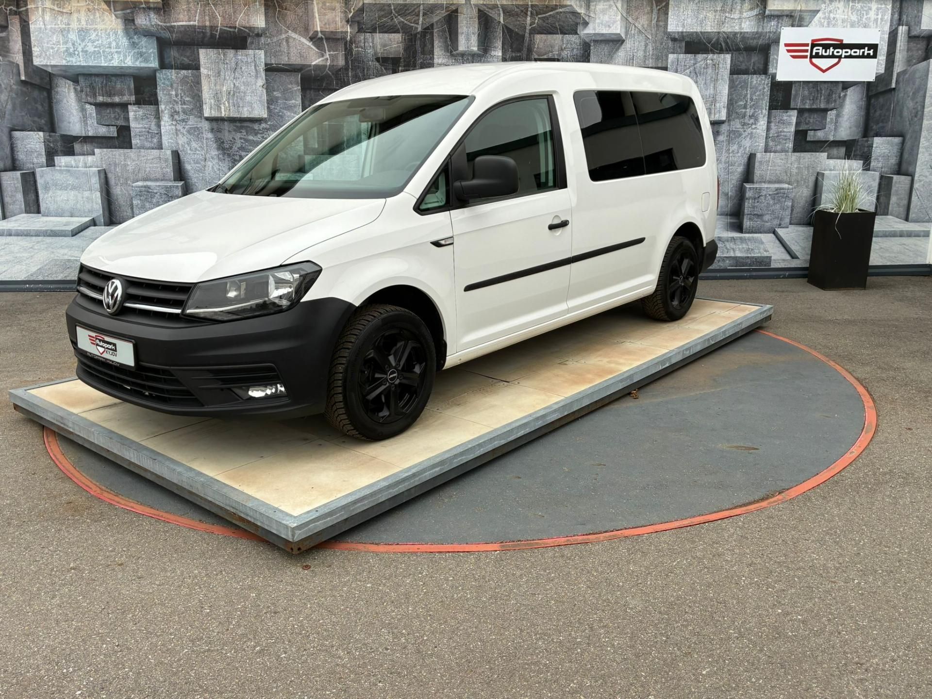 Volkswagen Caddy, MAXI, 2.0TDi, 75KW, 7 MÍST - fotka 3