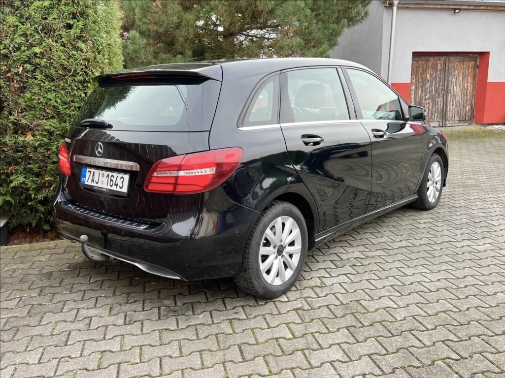 Mercedes-Benz Třídy B, 180 CDI / 7G-DCT - fotka 5