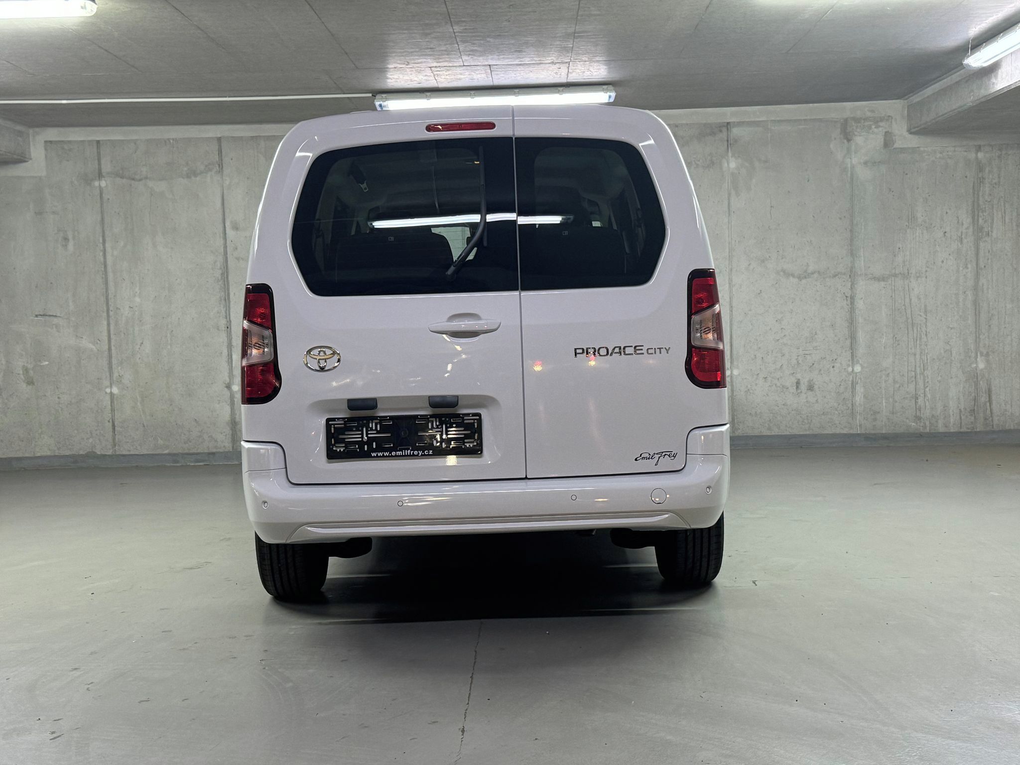 Toyota Proace City Verso, Business 1,5 Long 5 míst - fotka 6