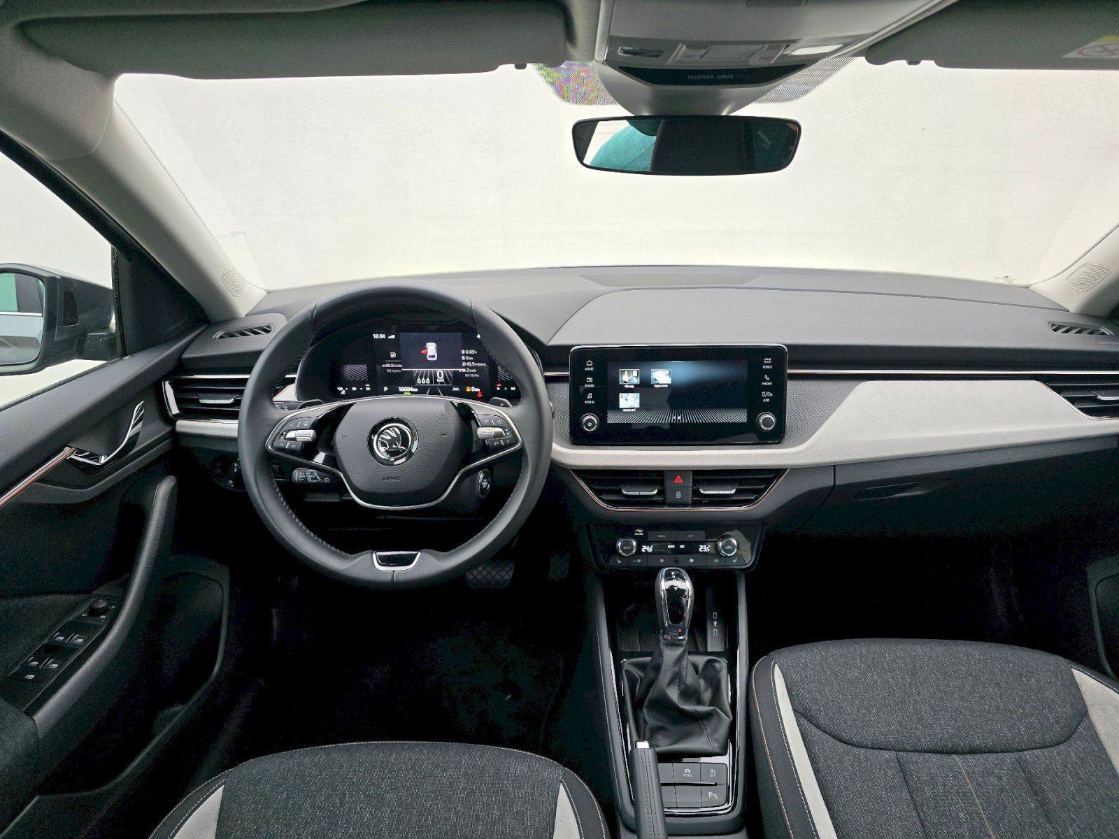 Škoda Scala, 1,0TSI 85KW DSG TOP SELECTION - fotka 5