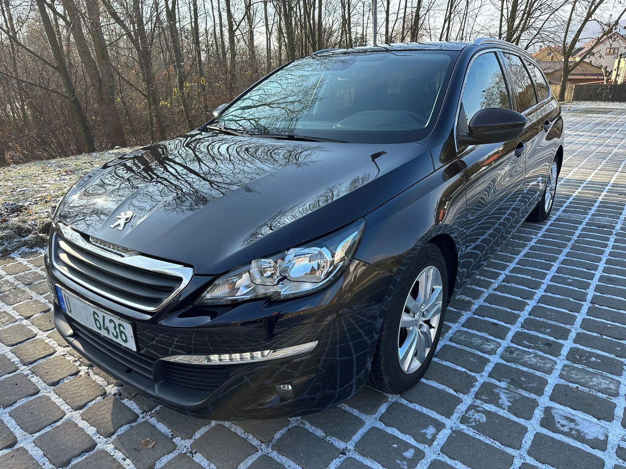 Peugeot 308, 1,6 HDi 88 kW PANORAMA - fotka 3
