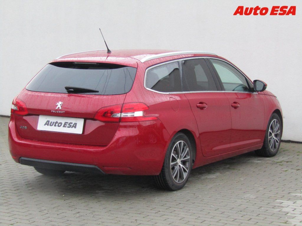 Peugeot 308, 1.2 PT,ČR,Allure,LED - fotka 4