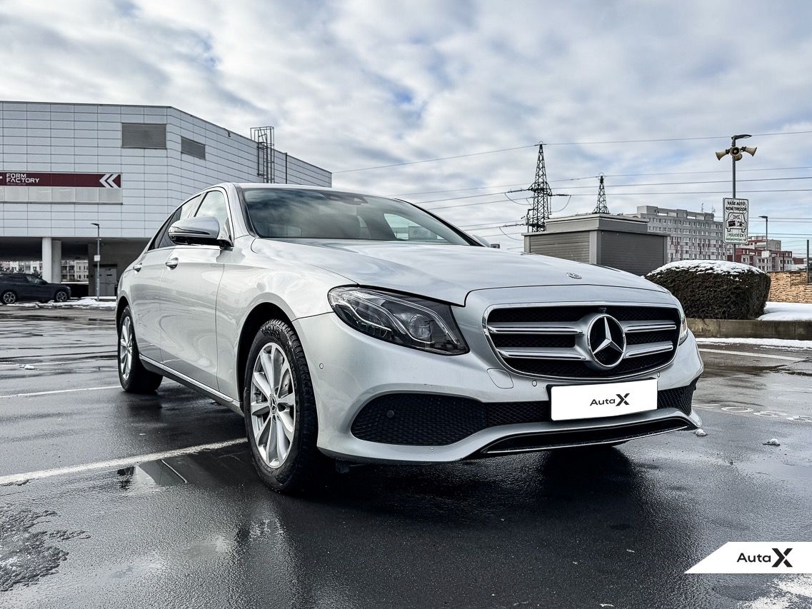 Mercedes-Benz Třídy E, E 220d W213 Avantgarde 143 KW - fotka 4