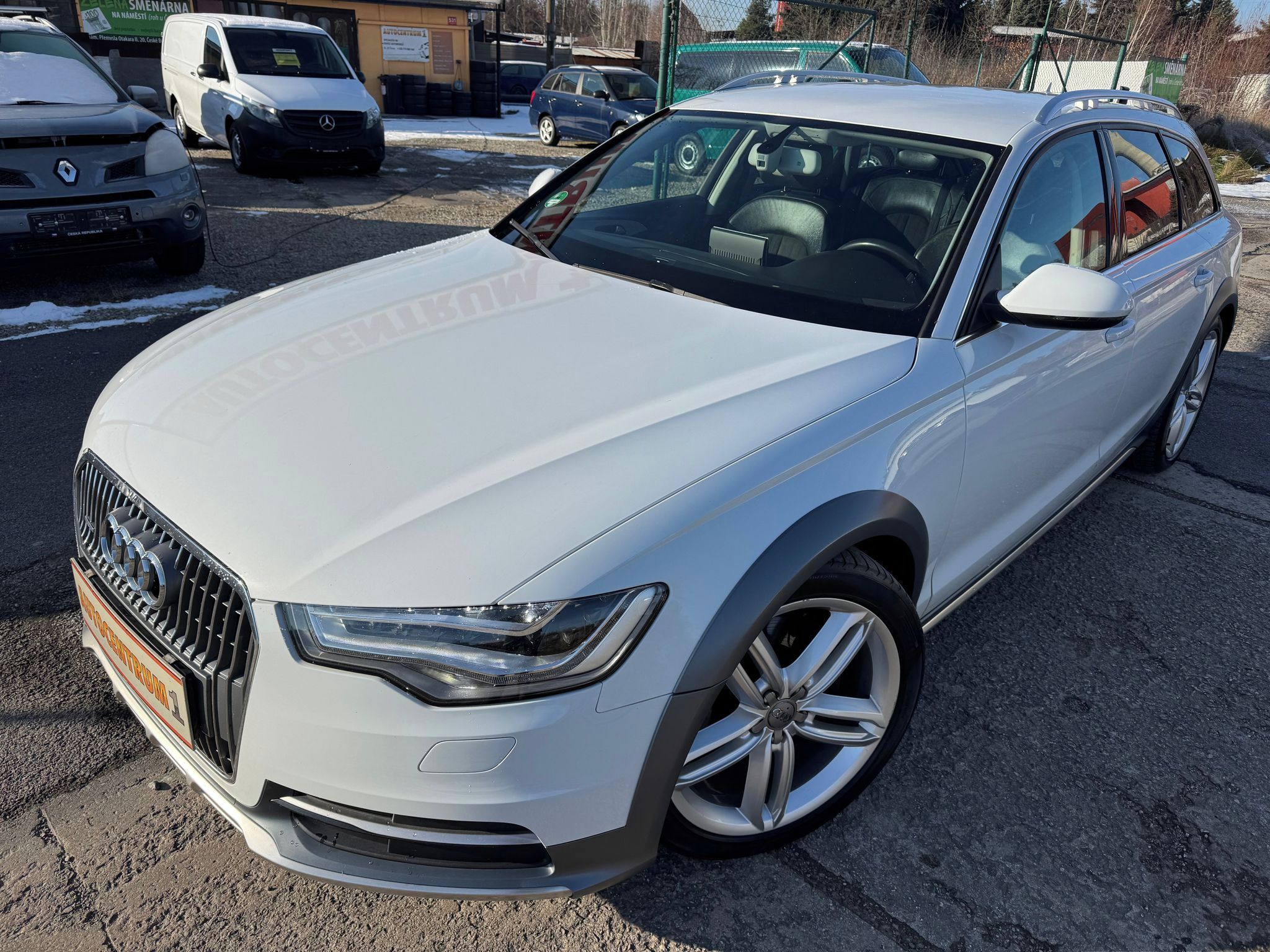 Audi A6 allroad, 3,0 TDI Quattro 180kW TOP!! - fotka 3
