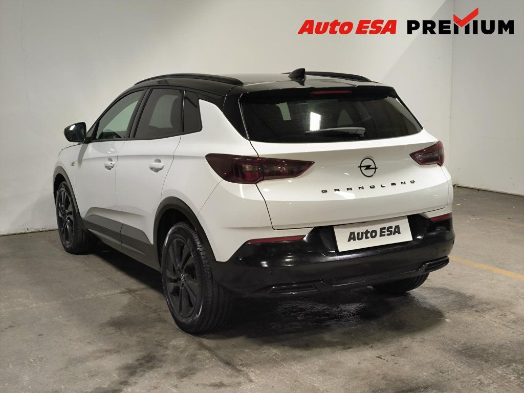 Opel Grandland, 1.2T,2.maj,ČR,GS Line - fotka 4