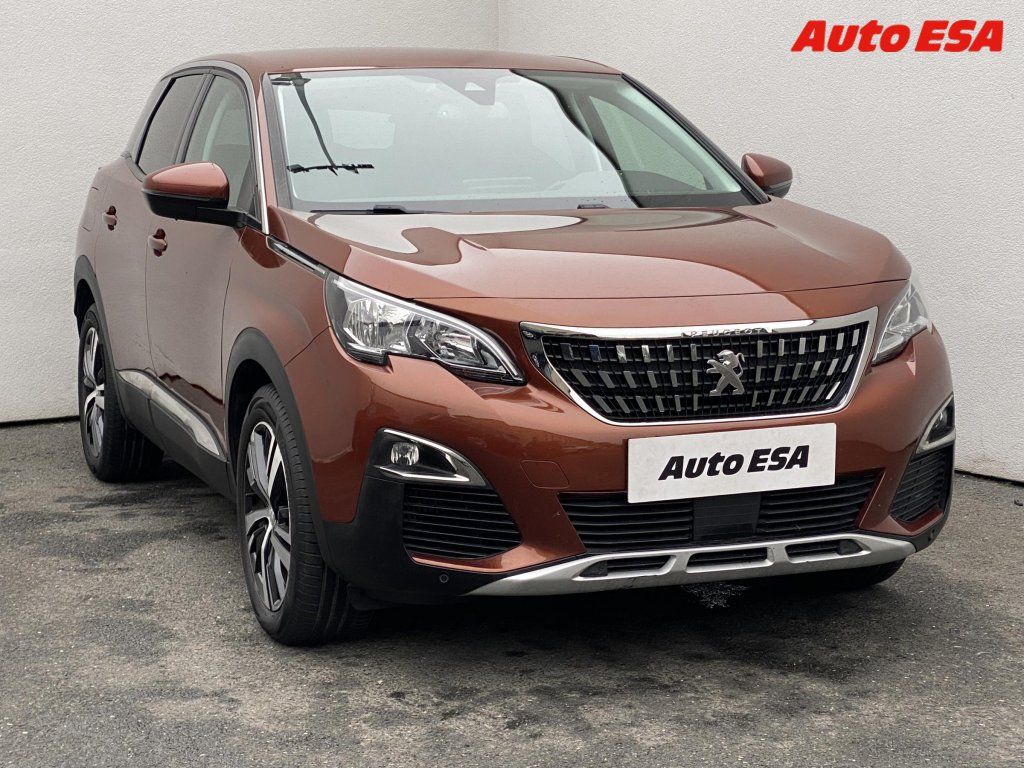 Peugeot 3008, 1.2PT,Allure,AT,navi