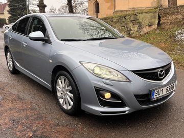 2.0i 114KW,XENONY,BOSE,TZ
