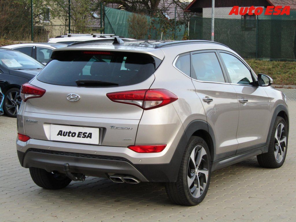Hyundai Tucson, 2.0 CRDi 4WD,Premium,panor - fotka 4