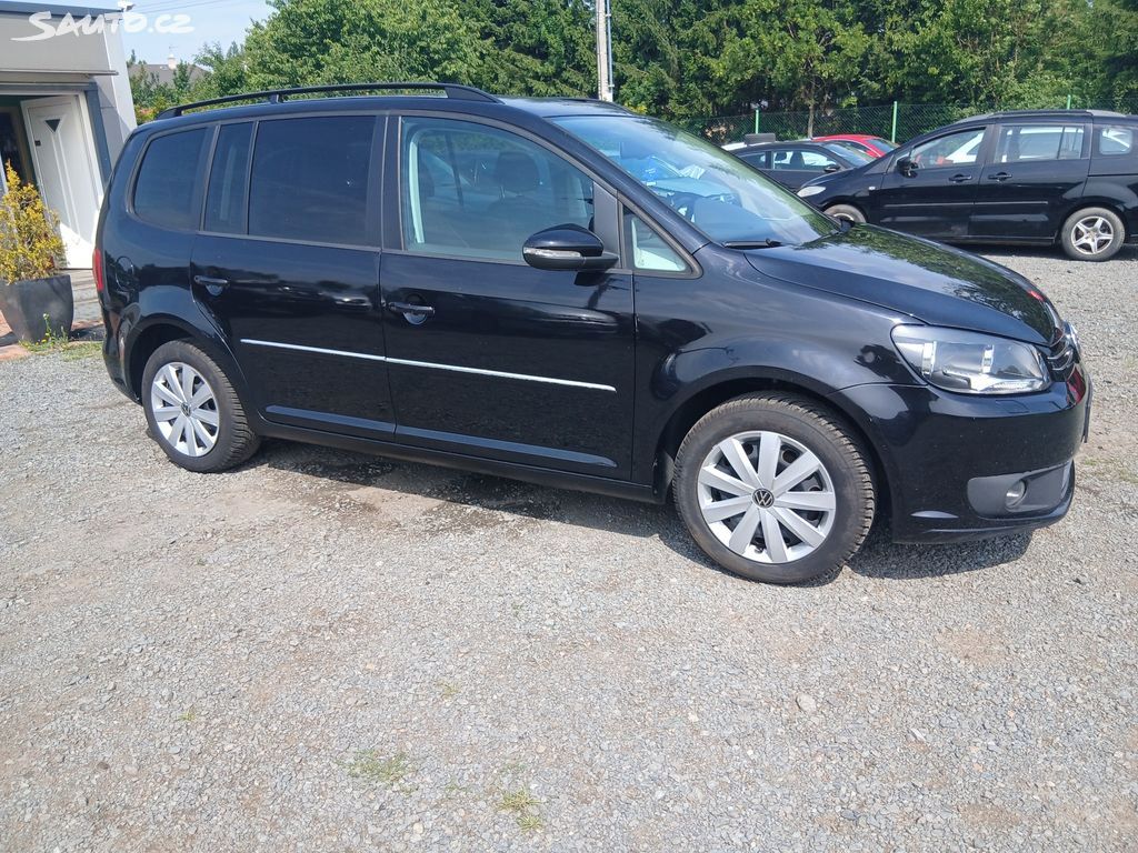 Volkswagen Touran, 1.4 TSI, 7 míst - fotka 6