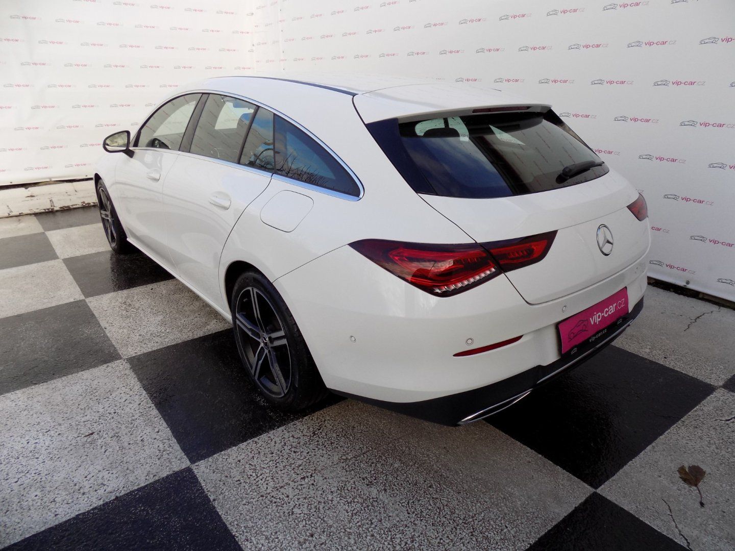 Mercedes-Benz CLA, 200d/Full-Led/1.majitel/ - fotka 3