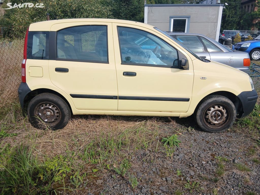 Fiat Panda, 1.1i, utržené rameno, pojízdné - fotka 2