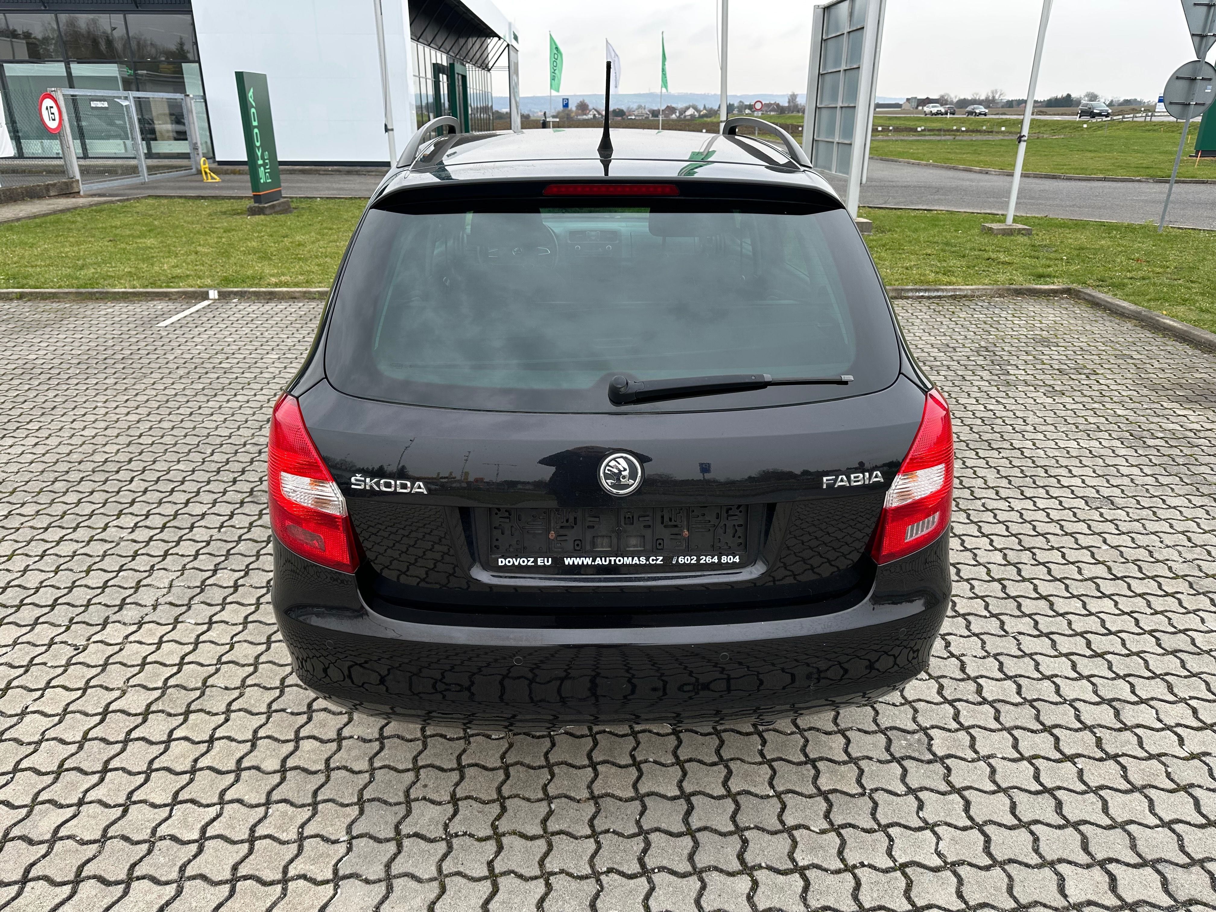 Škoda Fabia, 1.2 Tsi-77-KW-AUTOMAT-TAŽNE - fotka 5
