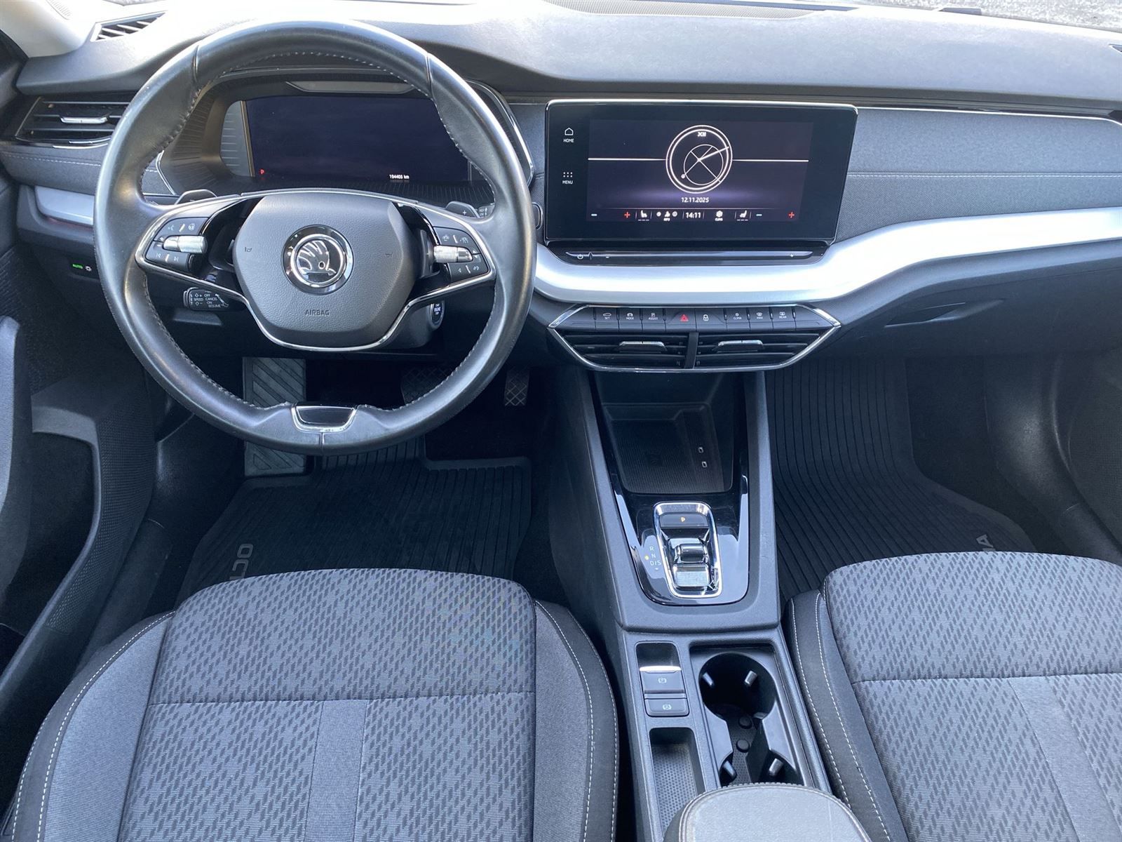 Škoda Octavia, Combi 2.0 TDI DSG Style - fotka 5