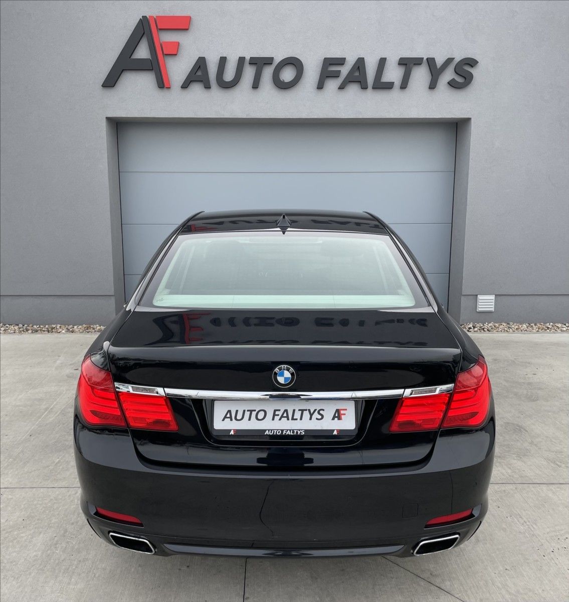 BMW Řada 7, 740D XDRIVE ČR. - fotka 4