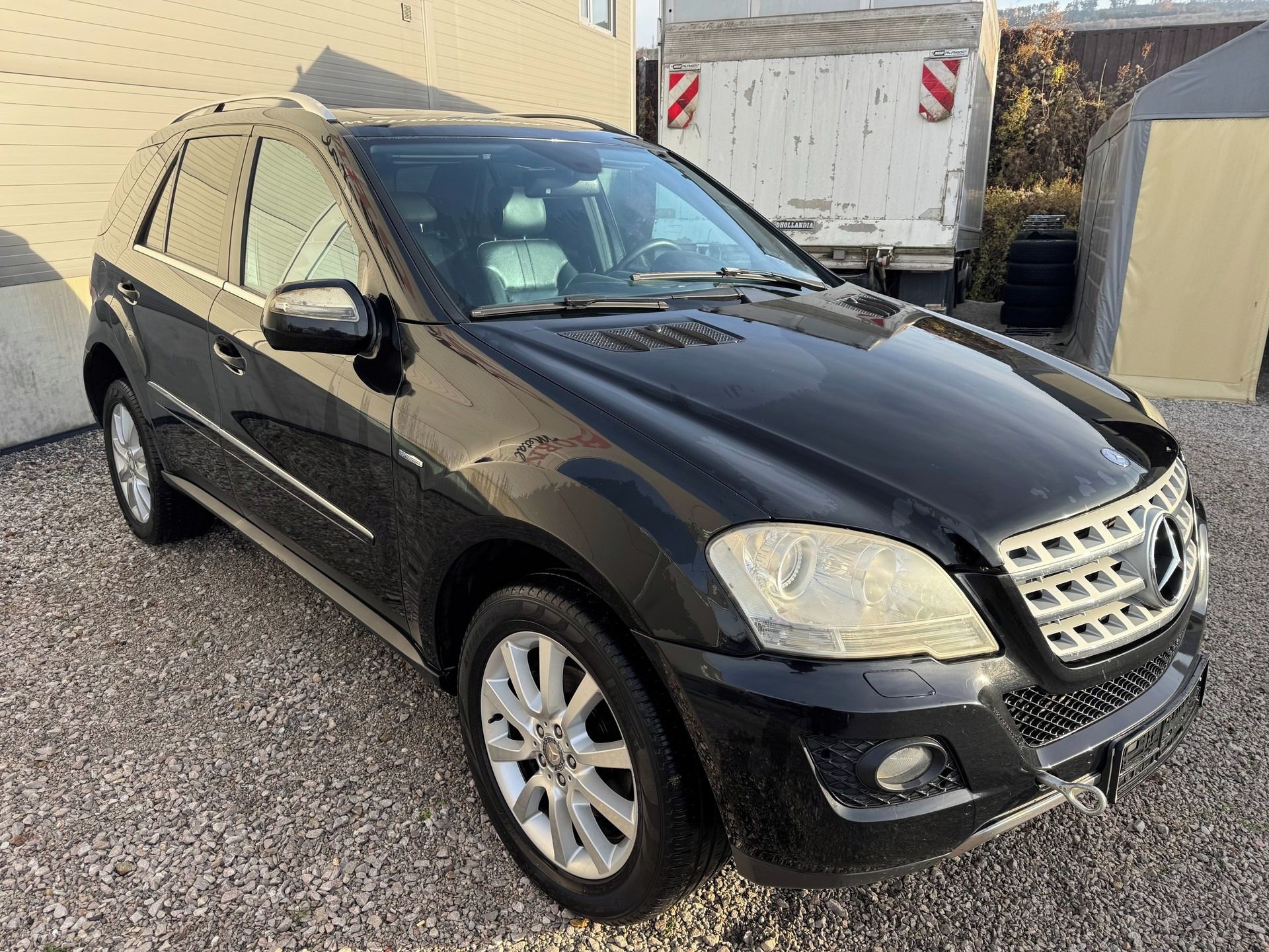 Mercedes-Benz ML, 300 CDI 7G 136t km 4-Matic - fotka 6