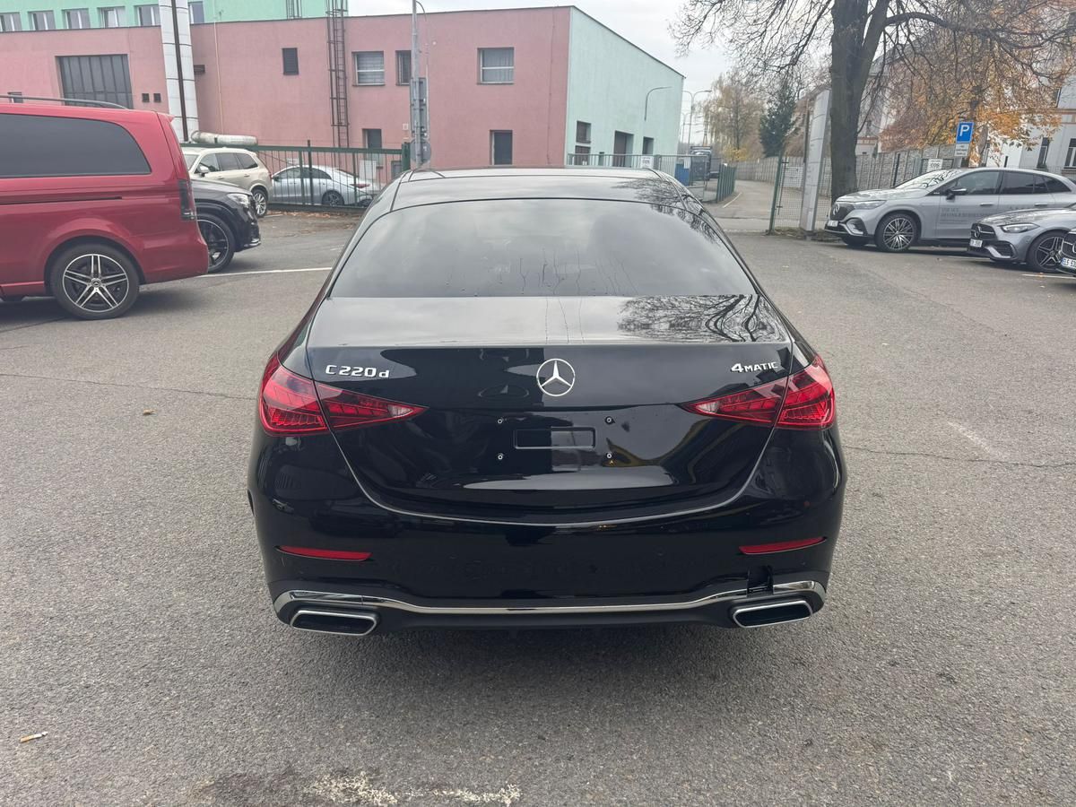 Mercedes-Benz Třídy C, C 220 d 4MATIC - fotka 6