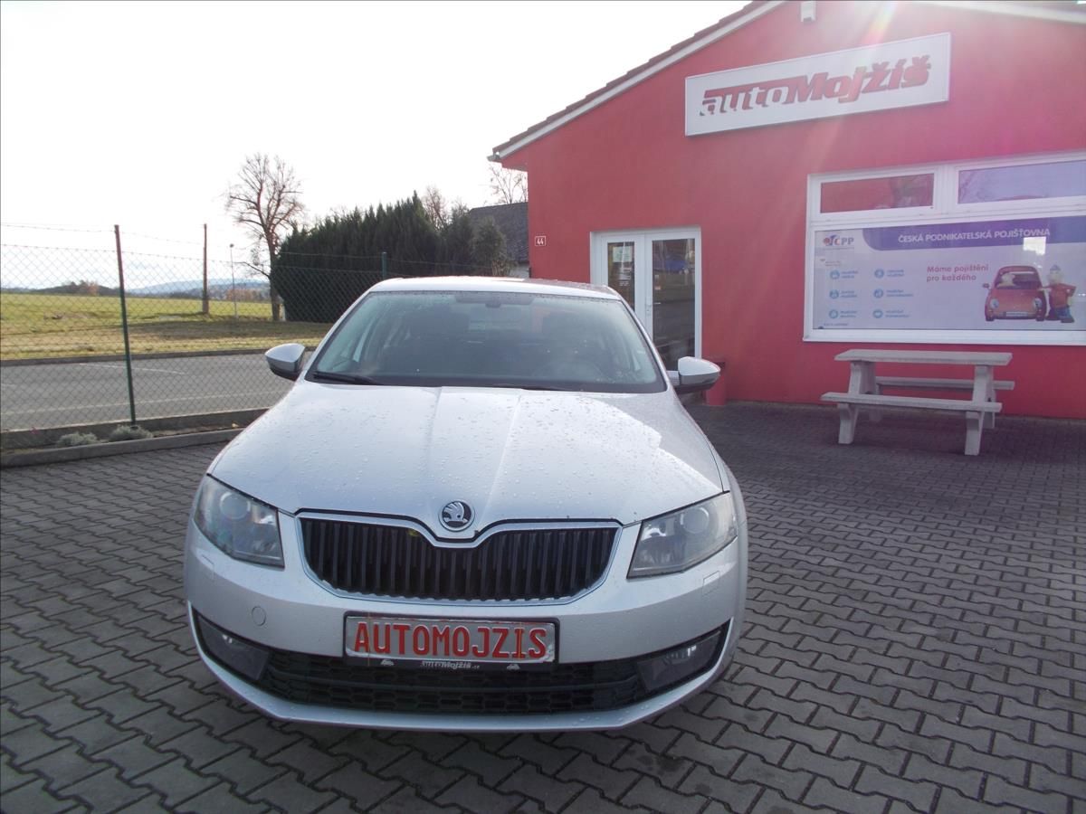 Škoda Octavia, 1,6 TDI DIGIKLIMA NOVÁ STK  II - fotka 2