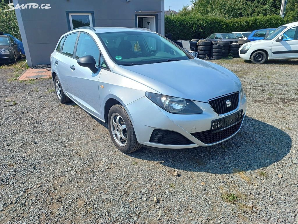 Seat Ibiza, 1.4i, 16V, tažný, ALU, klima - fotka 5