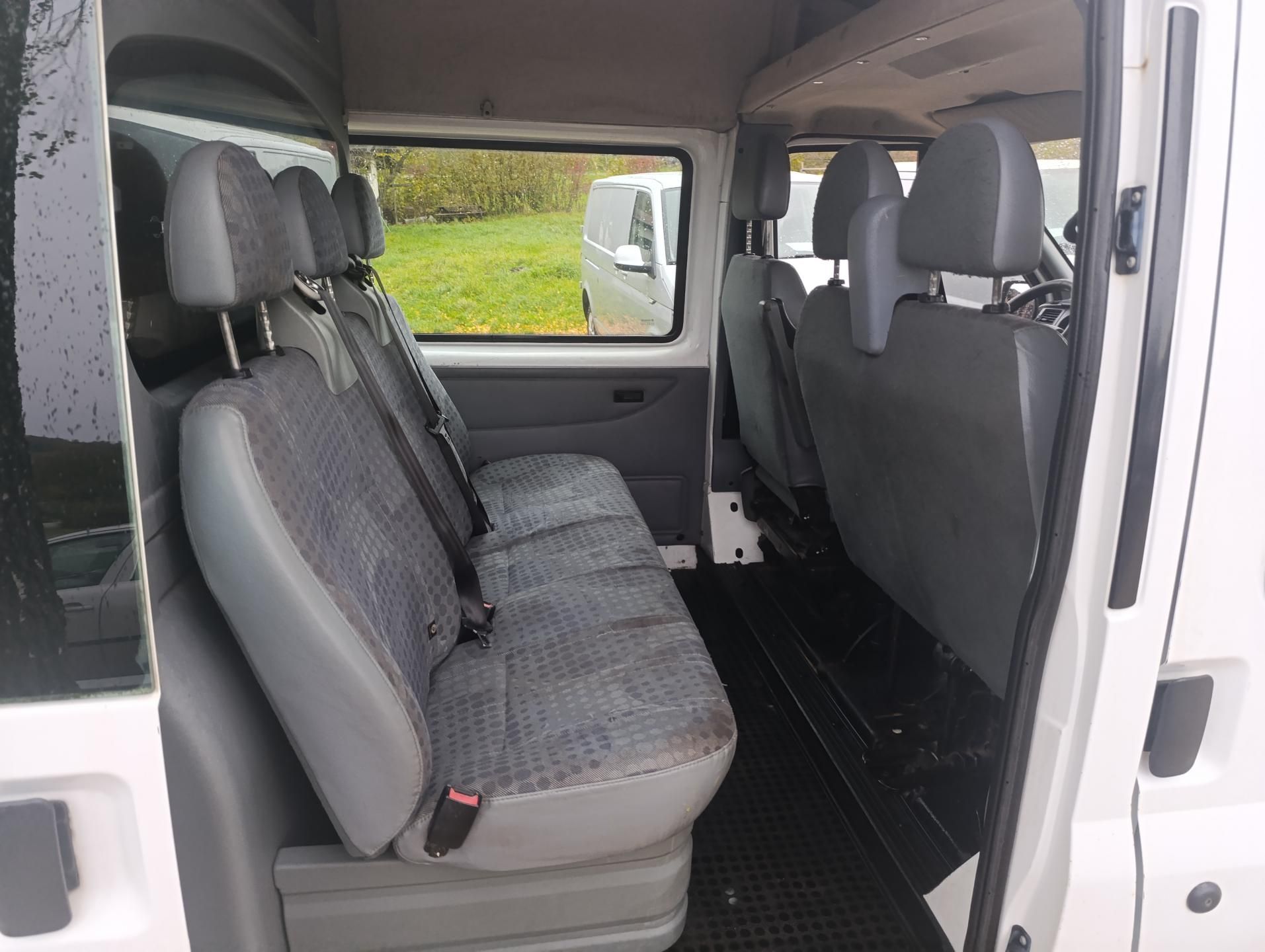Ford Transit, 2.2 TDCi L3H2 6míst tažné - fotka 3