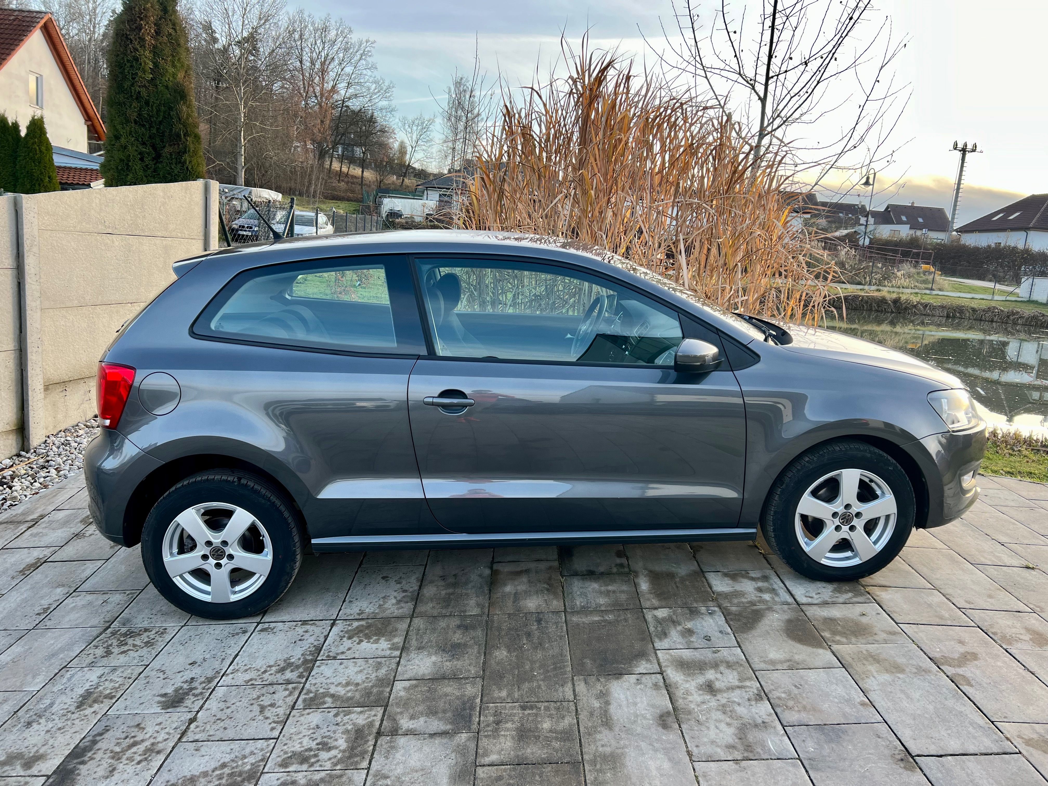 Volkswagen Polo, 1.6TDI 66kW 97tkm-1.MAJ-ČR - fotka 5
