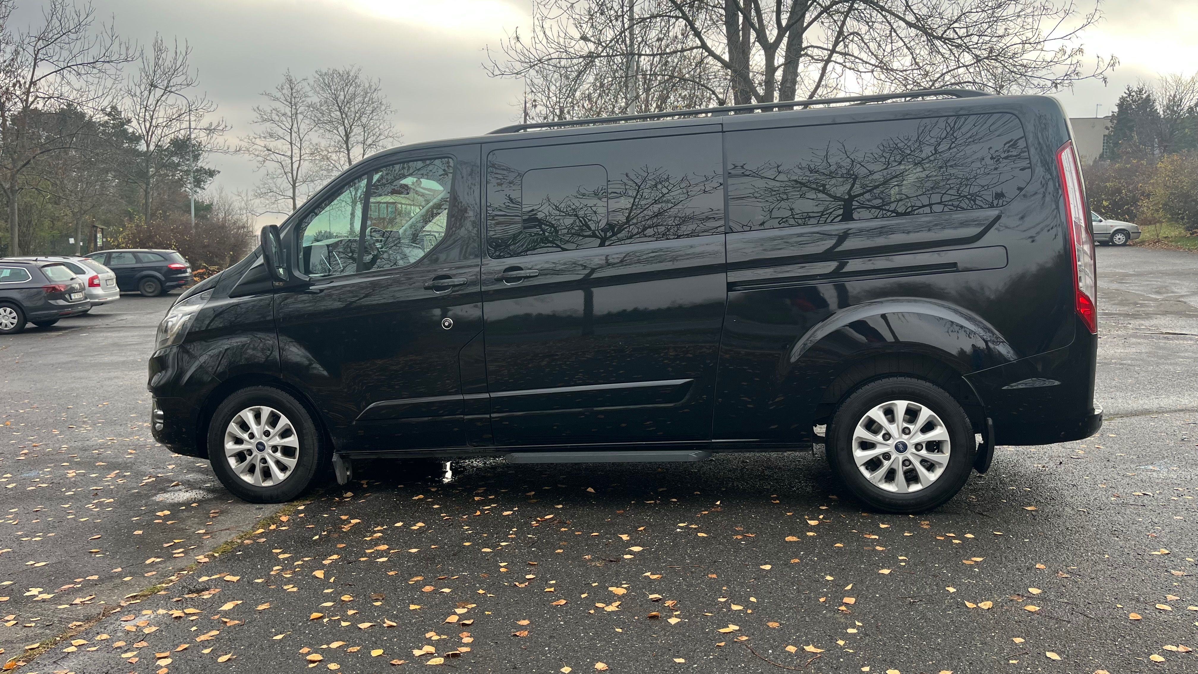 Ford Tourneo Custom, FORD Tourneo Custom 2.0 125kW - fotka 6