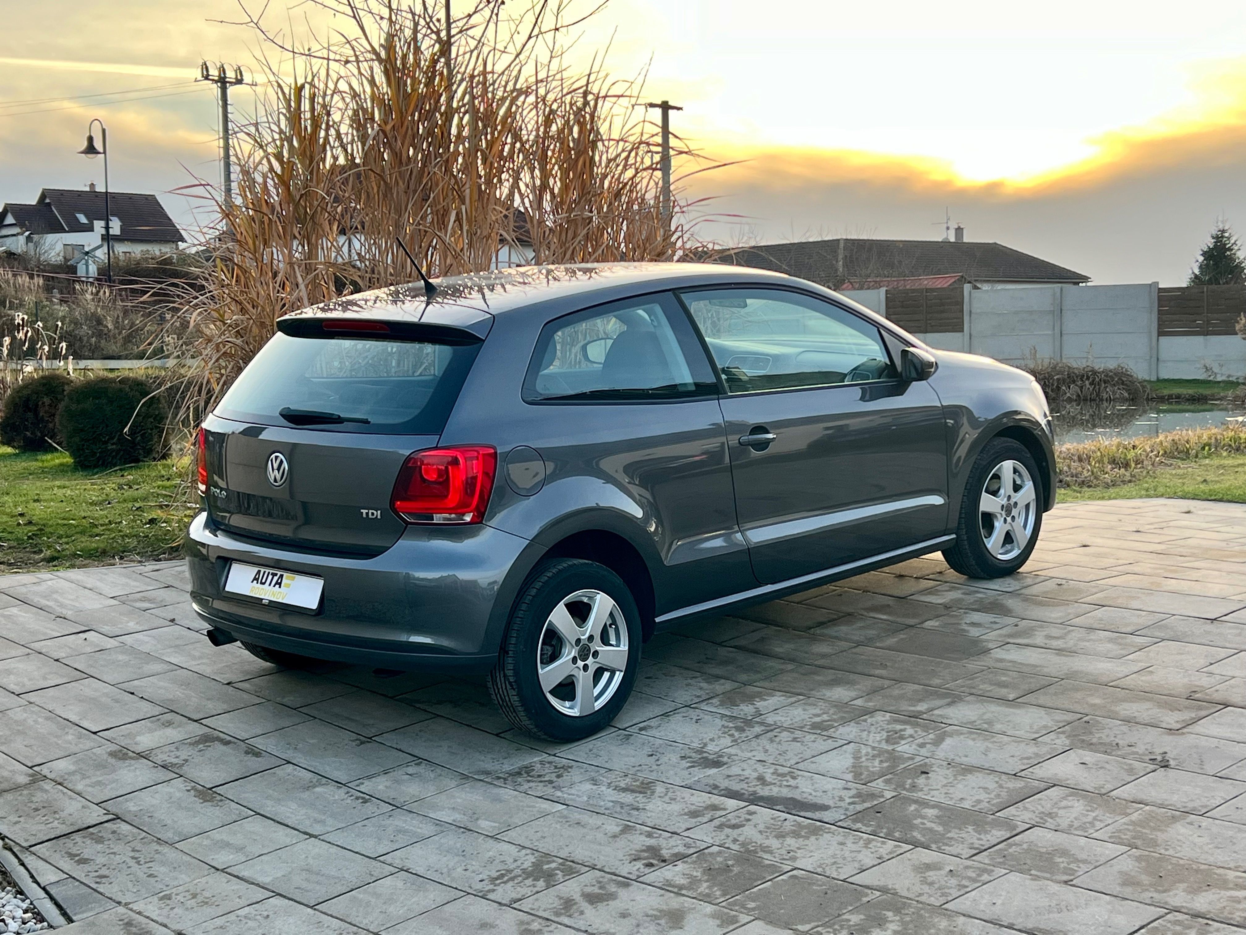 Volkswagen Polo, 1.6TDI 66kW 97tkm-1.MAJ-ČR - fotka 4