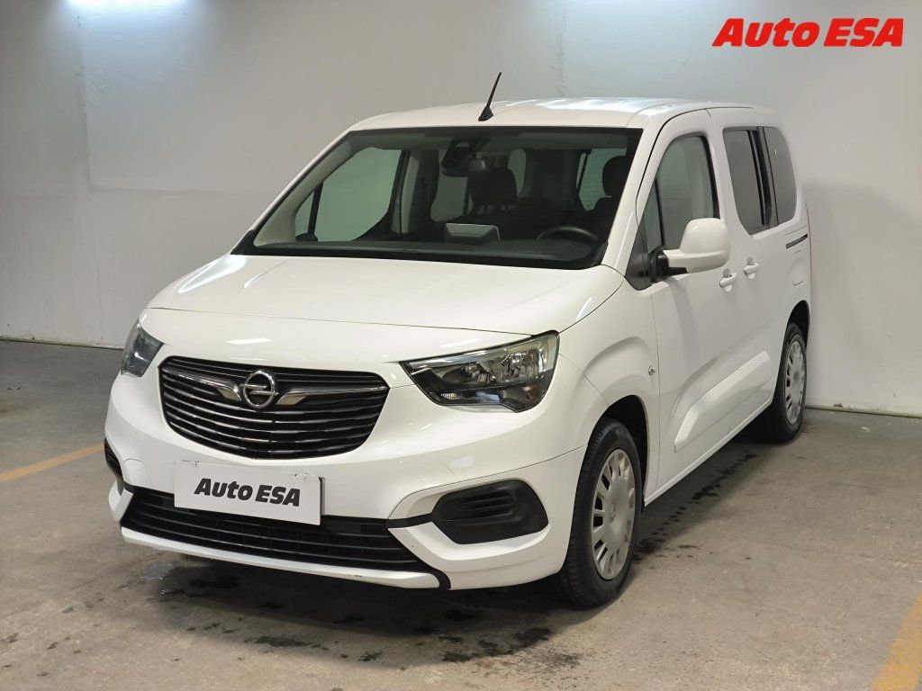 Opel Combo, 1.2T,1.maj,AC,výhřev sed - fotka 3