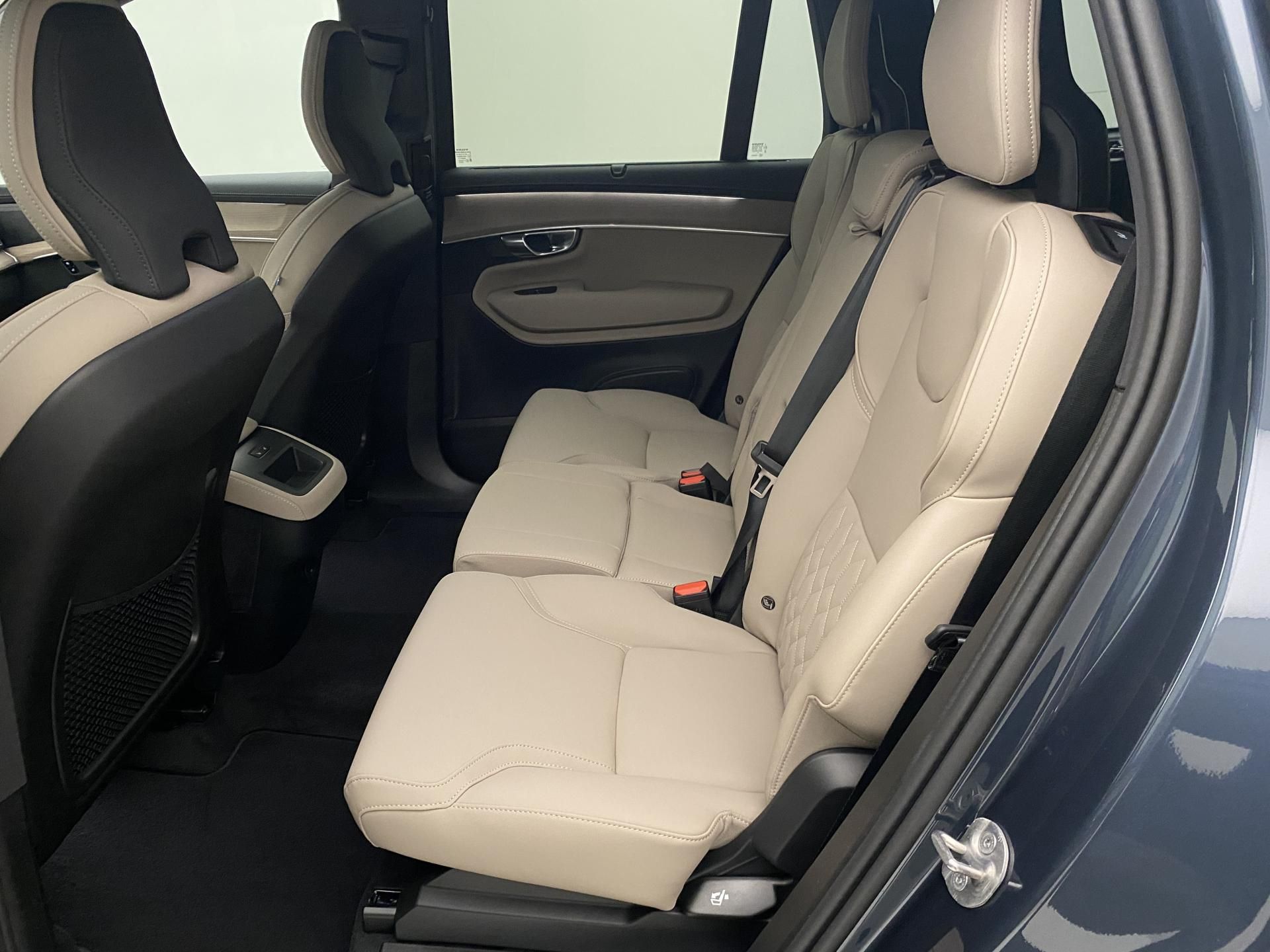 Volvo XC90, B5 AWD AUT BRIGHT PLUS 7míst - fotka 6